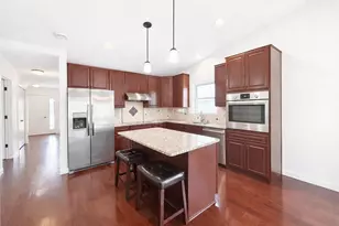 853 Aurora Cir, Red Wing, MN 55066 - Photo 2