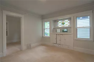 1020 Wilson Ave, Saint Paul, MN 55106 - Photo 8