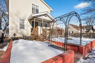 1159 Case Ave, Saint Paul, MN 55106 - Photo 4