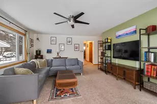 426 W Faribault St, Duluth, MN 55803 - Photo 12