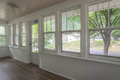 1020 Wilson Avenue, Saint Paul, MN 55106 - Photo 2