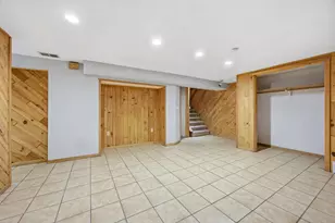 1210 14th St S, Moorhead, MN 56560 - Photo 10