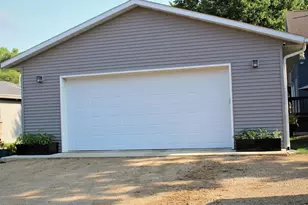 341 Main St E, Trimont, MN 56176 - Photo 24