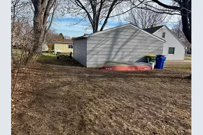 604 7th Avenue SW, Pipestone, MN 56164 - Photo 26