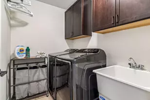 1583 Bluewater Ln, Woodbury, MN 55129 - Photo 50