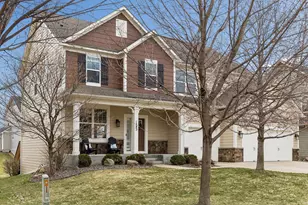 1583 Bluewater Ln, Woodbury, MN 55129 - Photo 2