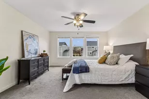 1583 Bluewater Ln, Woodbury, MN 55129 - Photo 38