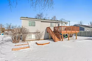 326 Braeburn Dr, Shakopee, MN 55379 - Photo 28