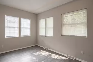 1125 Margaret St, Saint Paul, MN 55106 - Photo 10