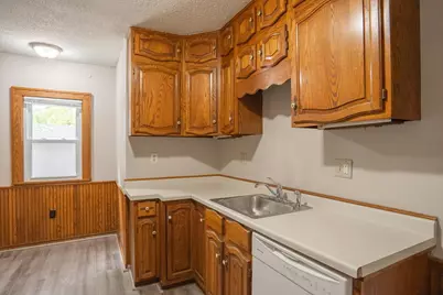 3555 Queen Avenue N, Minneapolis, MN 55412 - Photo 4