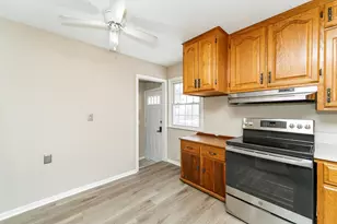 1817 17 1/2 Street NW, Rochester, MN 55901 - Photo 10