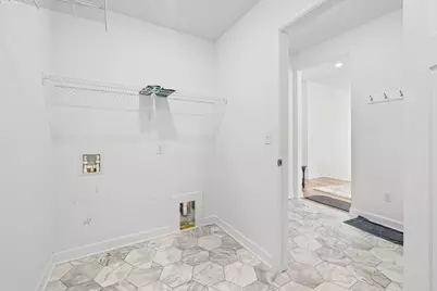 3825 Henna Avenue N, Oakdale, MN 55128 - Photo 34