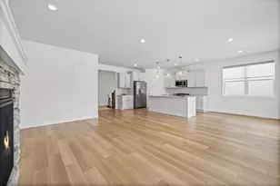 3825 Henna Ave N, Oakdale, MN 55128 - Photo 14