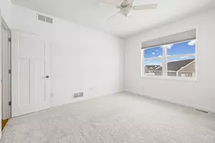 3825 Henna Ave N, Oakdale, MN 55128 - Photo 18