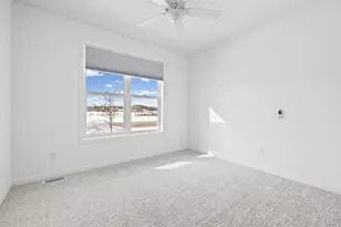 3825 Henna Ave N, Oakdale, MN 55128 - Photo 30