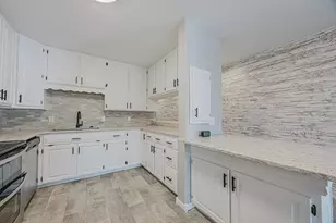 315 Park Lake Blvd, Detroit Lakes, MN 56501 - Photo 6