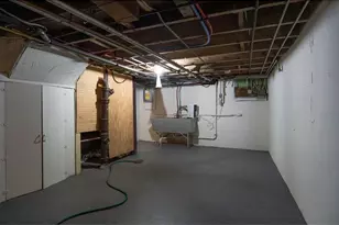 1220 Burr St, Saint Paul, MN 55130 - Photo 20