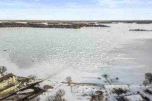 2150 Old School Rd, Mound, MN 55364 - Photo 34