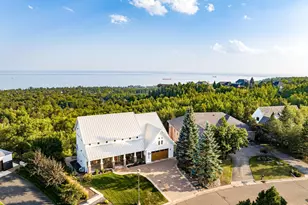 3725 N Ridge Rd, Duluth, MN 55804 - Photo 4
