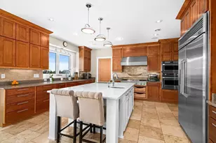 3725 N Ridge Rd, Duluth, MN 55804 - Photo 8