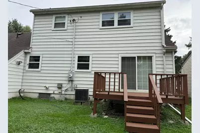 16 Bruce Court, Mankato, MN 56001 - Photo 2