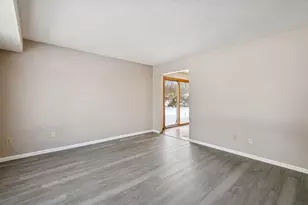 14349 Hemlock Ct S, Apple Valley, MN 55124 - Photo 10