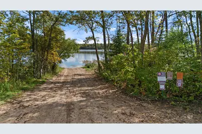 38005 Little Moose Lake Road, Deer River, MN 56636 - Photo 16
