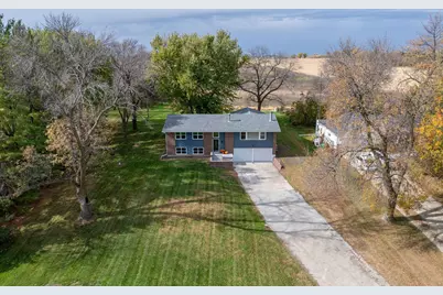34365 Old Highway 13, Waseca, MN 56093 - Photo 2