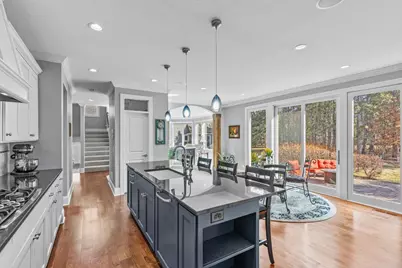 2150 Pinehurst Drive, Chanhassen, MN 55317 - Photo 8