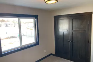 705 State St, Kenyon, MN 55946 - Photo 10