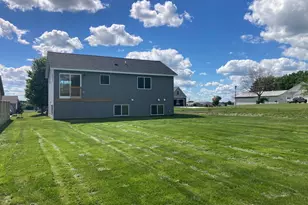 705 State St, Kenyon, MN 55946 - Photo 26