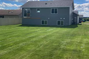 705 State St, Kenyon, MN 55946 - Photo 26