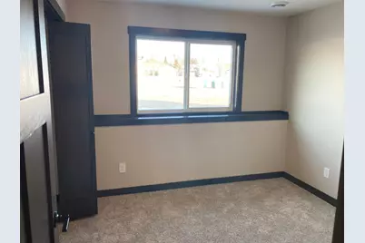 705 State Street, Kenyon, MN 55946 - Photo 22