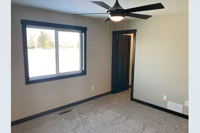 705 State Street, Kenyon, MN 55946 - Photo 12