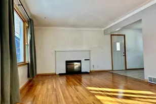 7008 Hill Pl N, Crystal, MN 55427 - Photo 2