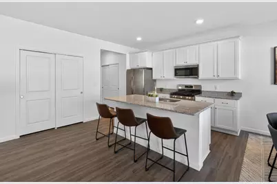 3625 Meadow Sage Court SE, Rochester, MN 55904 - Photo 8