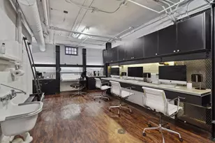 1820 Girard Ave S, Minneapolis, MN 55403 - Photo 38