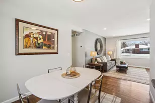 12716 Monterey Ave S, Savage, MN 55378 - Photo 4