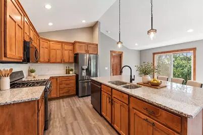 1635 72nd Avenue, Hammond, WI 54015 - Photo 2