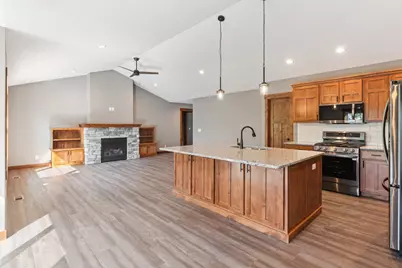 1635 72nd Avenue, Hammond, WI 54015 - Photo 4