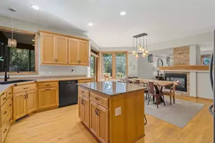 10668 Alton Ct, Inver Grove Heights, MN 55077 - Photo 18