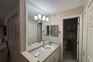 7625 Edinborough Way, Edina, MN 55435 - Photo 26