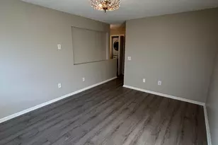 7625 Edinborough Way, Edina, MN 55435 - Photo 24