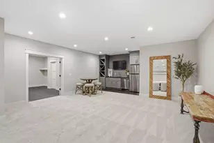 4501 Dunham Dr, Edina, MN 55435 - Photo 60