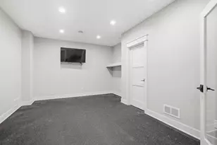 4501 Dunham Dr, Edina, MN 55435 - Photo 64