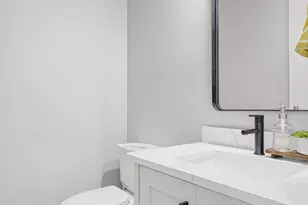 4501 Dunham Dr, Edina, MN 55435 - Photo 30