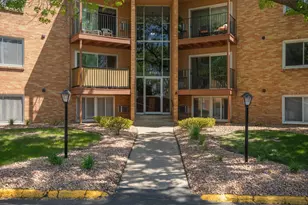 9143 Hwy 55, Golden Valley, MN 55427 - Photo 4