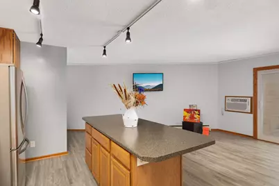 9143 Highway 55 #301, Golden Valley, MN 55427 - Photo 16