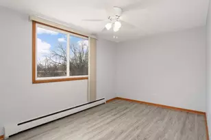 9143 Hwy 55, Golden Valley, MN 55427 - Photo 18