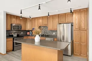 9143 Hwy 55, Golden Valley, MN 55427 - Photo 10